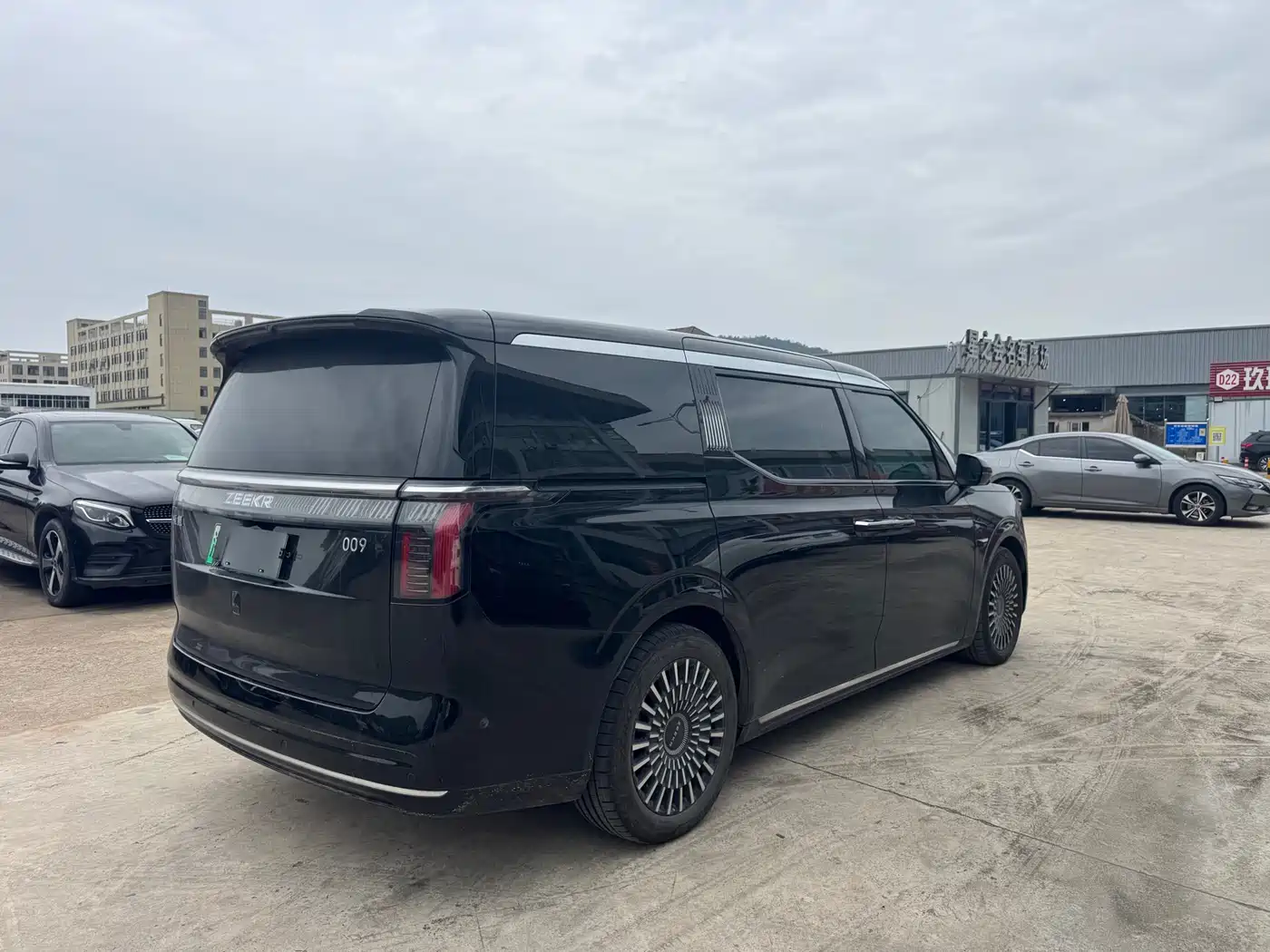 ZEEKR EXTREME KRYPTON 009