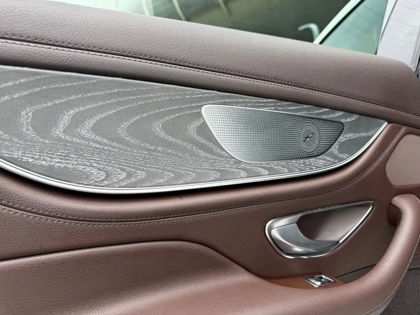 Mercedes-Benz CLS 2021 CLS 300 Luxury фото 19