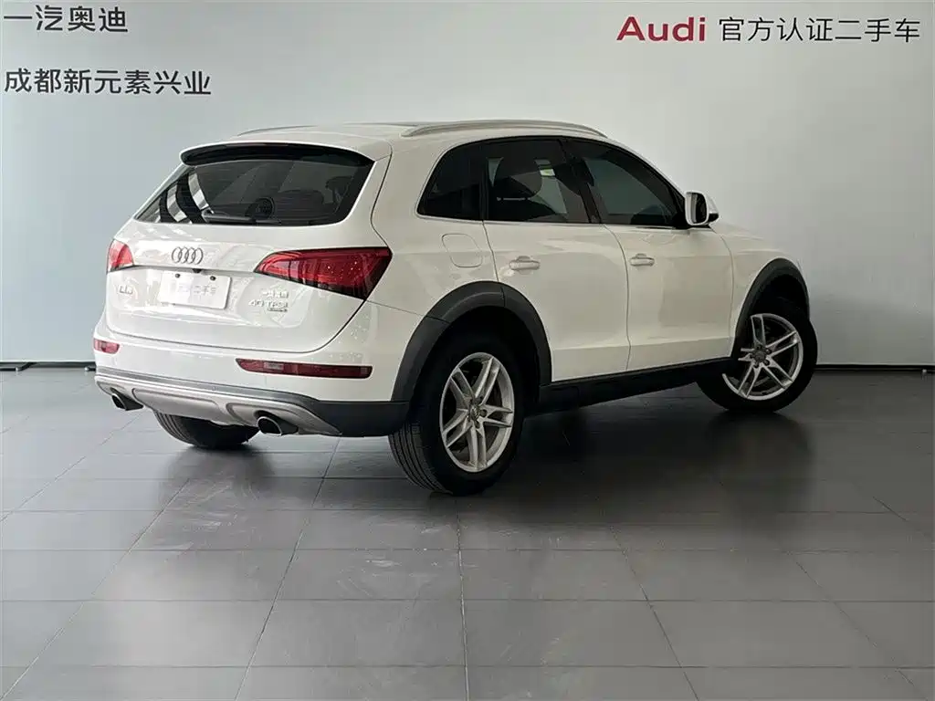 Audi Q5 2017 Plus 40 TFSI Technology фото 4