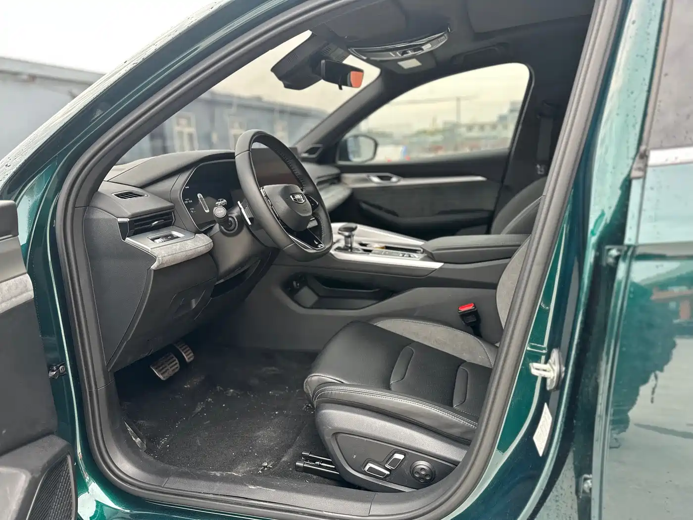 GEELY AUTOMOBILE XINGRUI