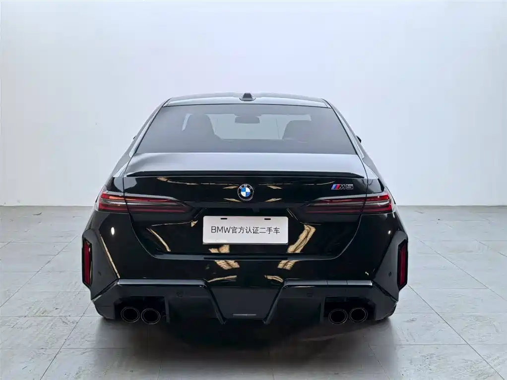 BMW M5 New Energy 2025 M5 фото 5