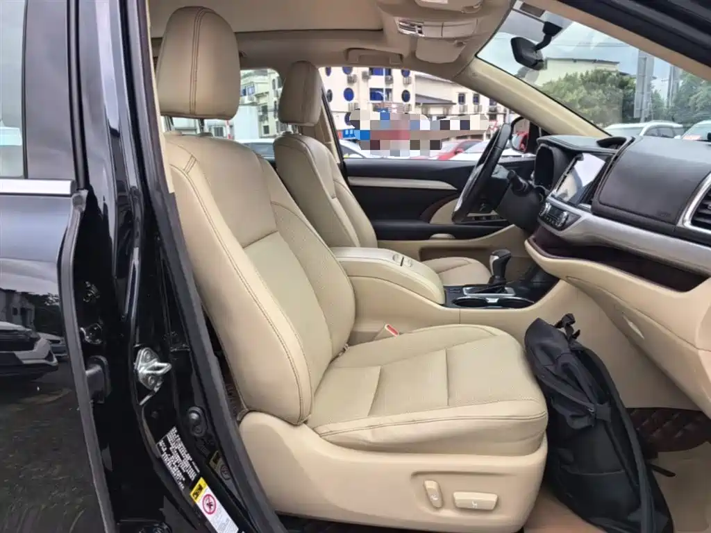 Toyota Highlander 2015 2.0T AWD Luxury Edition 7-seater фото 25