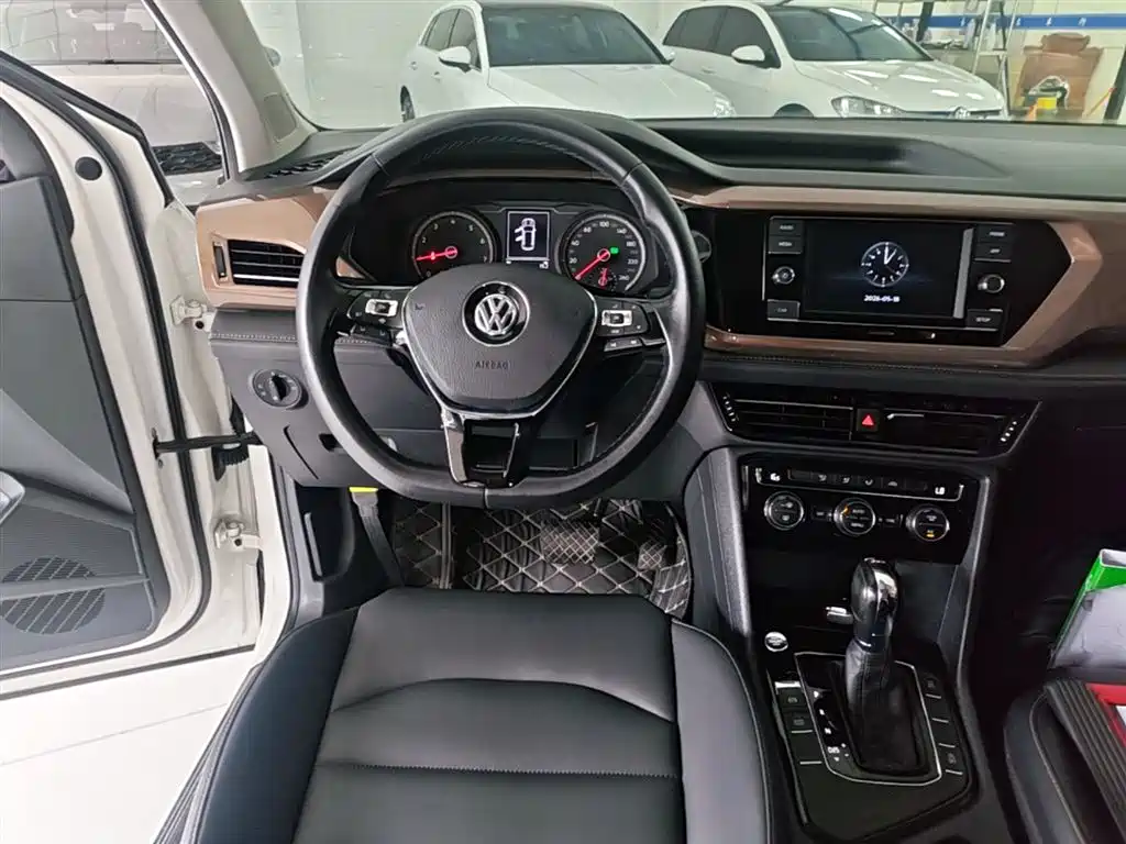 Volkswagen Tharu 2019 280TSI 2WD Comfort Edition China VI фото 13