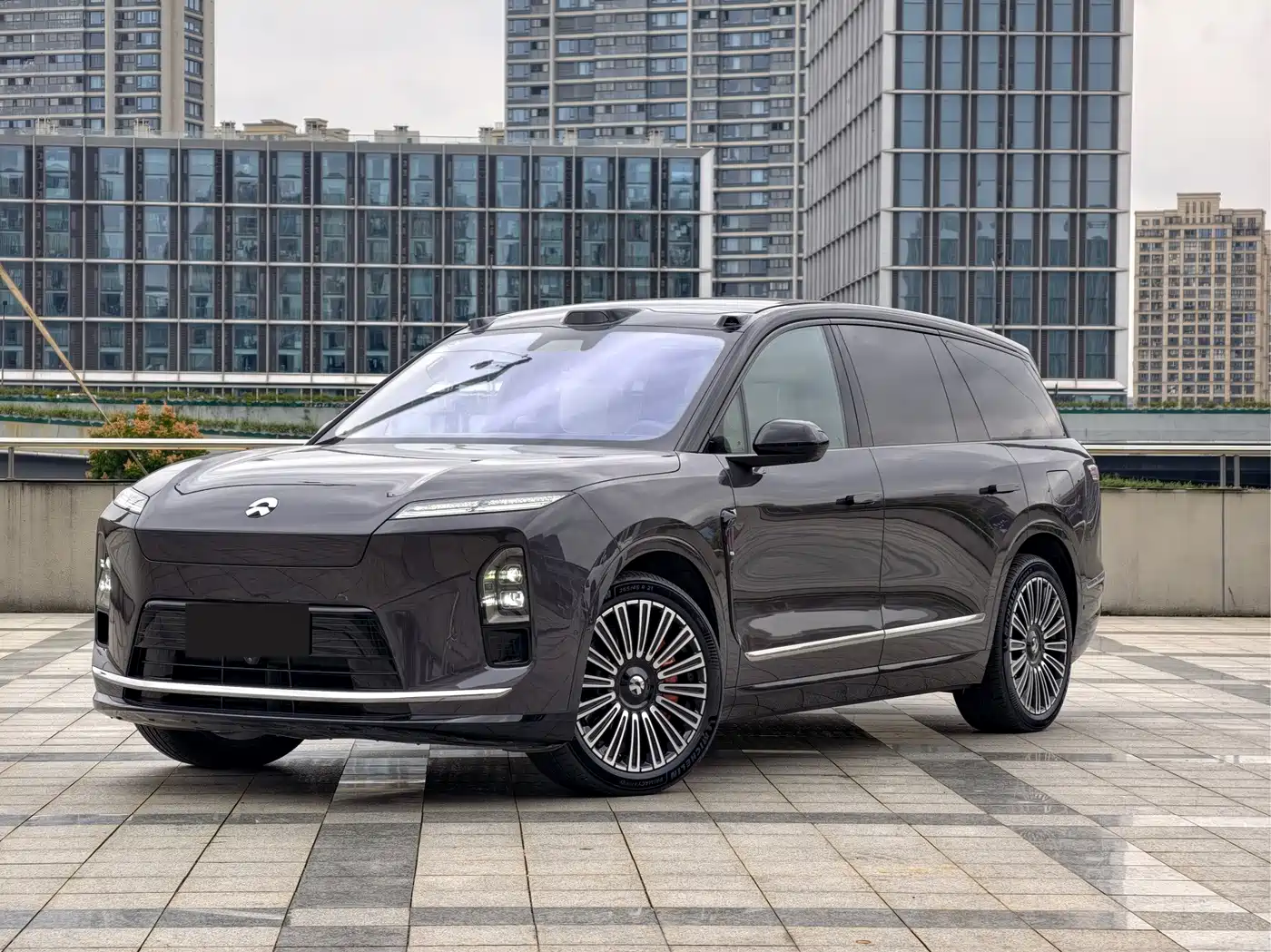 NIO ES8 2025 — пригон из Китая