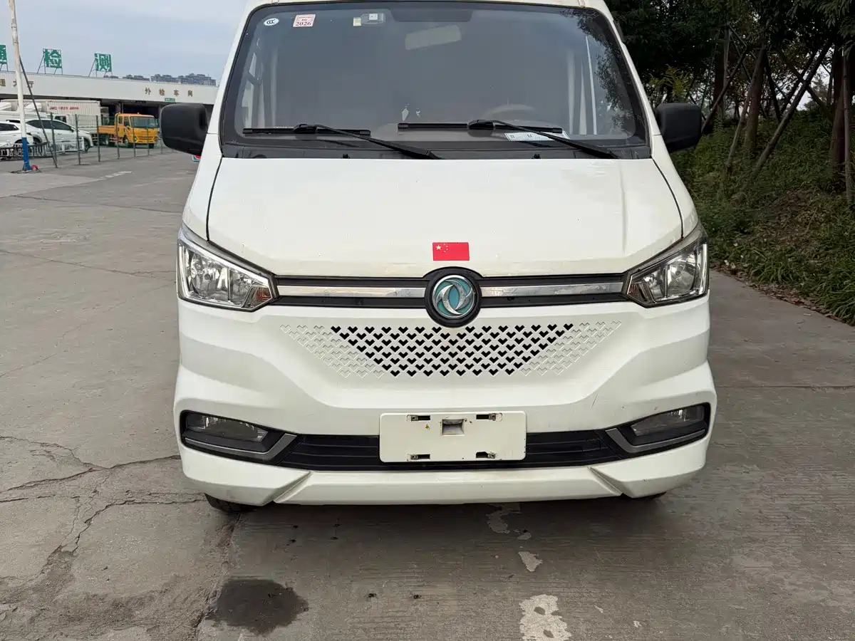 Dongfeng Yufeng EM27 2024 2024 EM27L CATL 41.86kWh