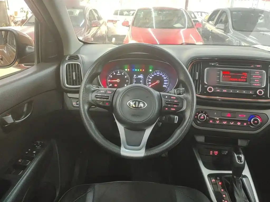 Kia KX3 Smart Run 2015 1.6L Automatic 2WD GLS фото 11