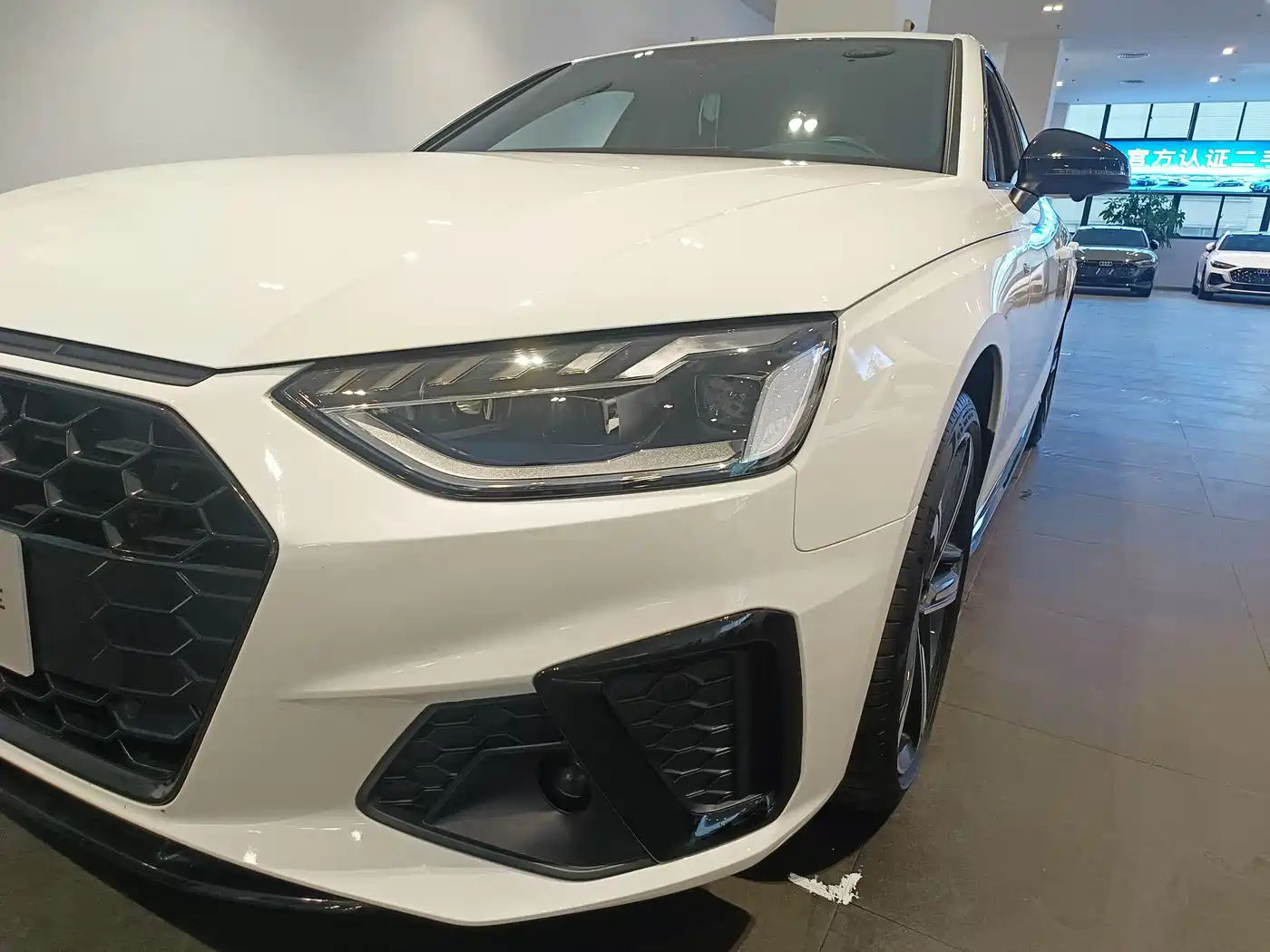 Audi A4L 2024 40 TFSI Luxury Dynamic фото 12