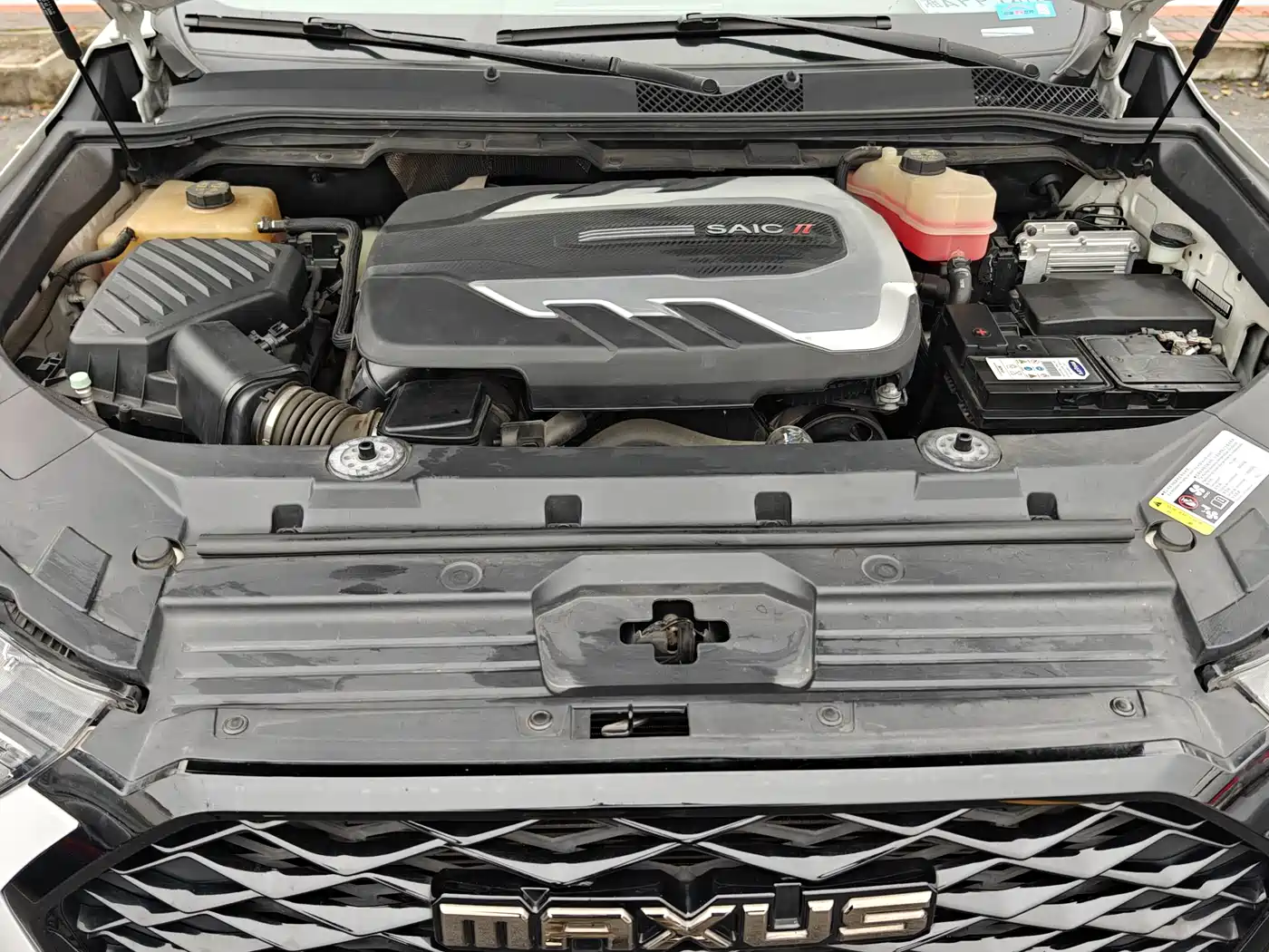 SAIC Maxus D90 Pro 2021 2.0T Diesel 4WD Lop Nur Edition 6-Seater фото 32
