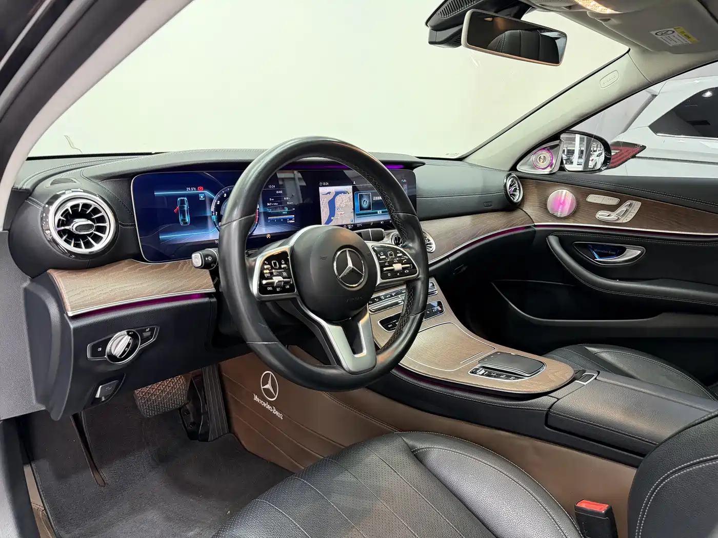 Mercedes-Benz E-Class 2020 E 300 L Luxury Model фото 7