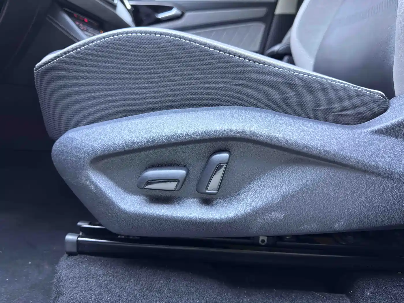 JETTA VS7