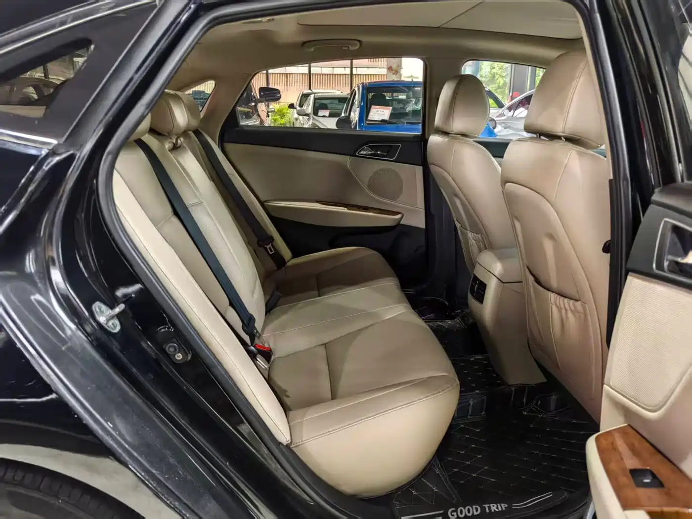 Hyundai Mistra 2014 1.8L Auto Premium DLX фото 9