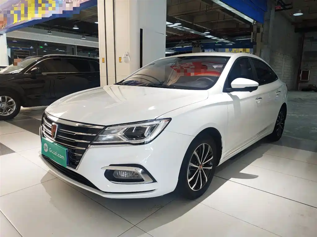 Roewe i5 2020 1.5L Automatic 4G Connected Premium Flagship Edition