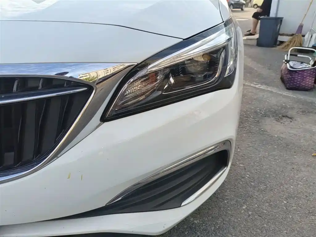 Buick Verano 2019 Sedan 20T Dual Clutch Elite фото 24