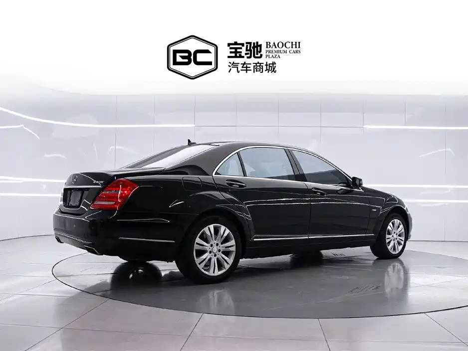 Mercedes-Benz S-Class 2011 S 500 L CGI 4MATIC фото 3