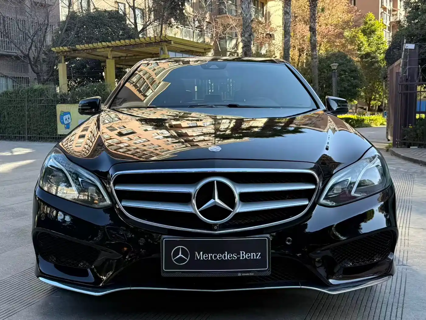 Mercedes-Benz E-Class 2015 E 320 L Luxury 4MATIC фото 29