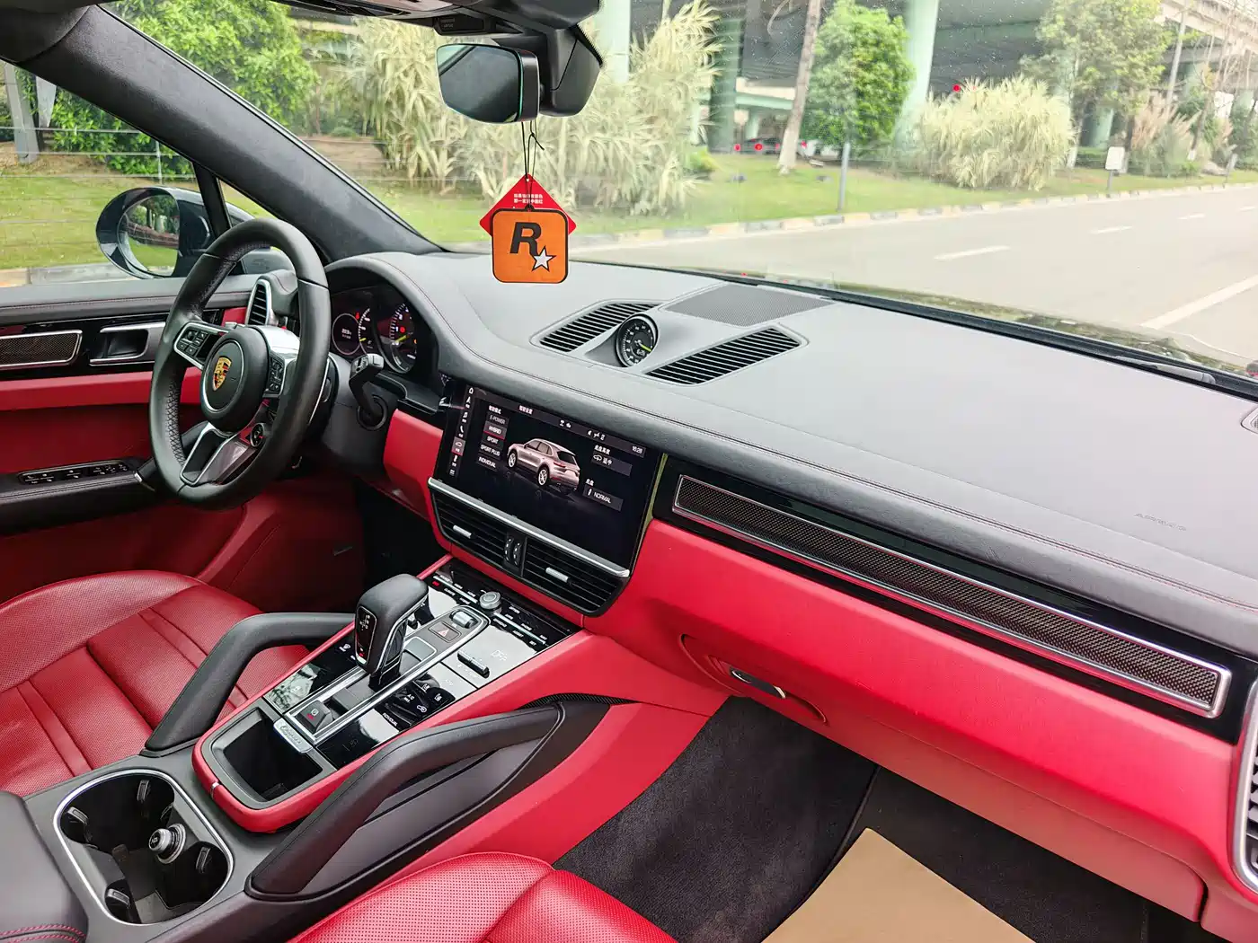 Porsche Cayenne New Energy 2021 Cayenne E-Hybrid 2.0T фото 11
