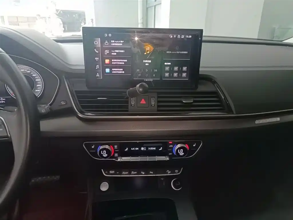 Audi Q5L 2022 40T Luxury Dynamic фото 13