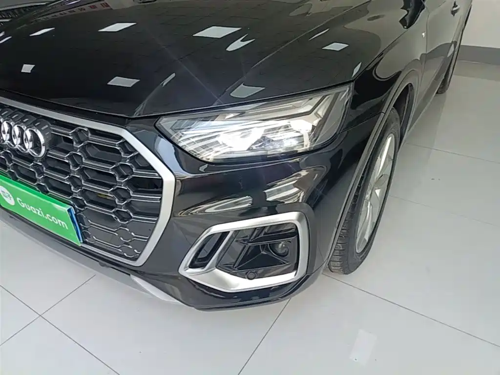 Audi Q5L 2022 40T Luxury Dynamic фото 24