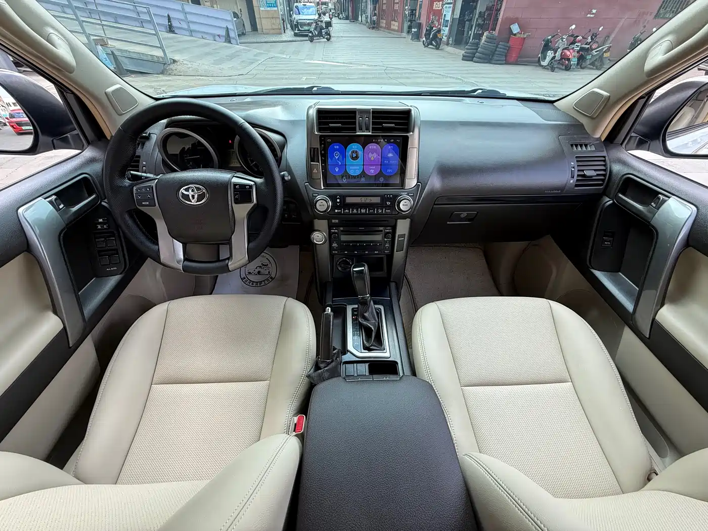 Toyota Prado (Import) 2010 2.7L Automatic Standard фото 12