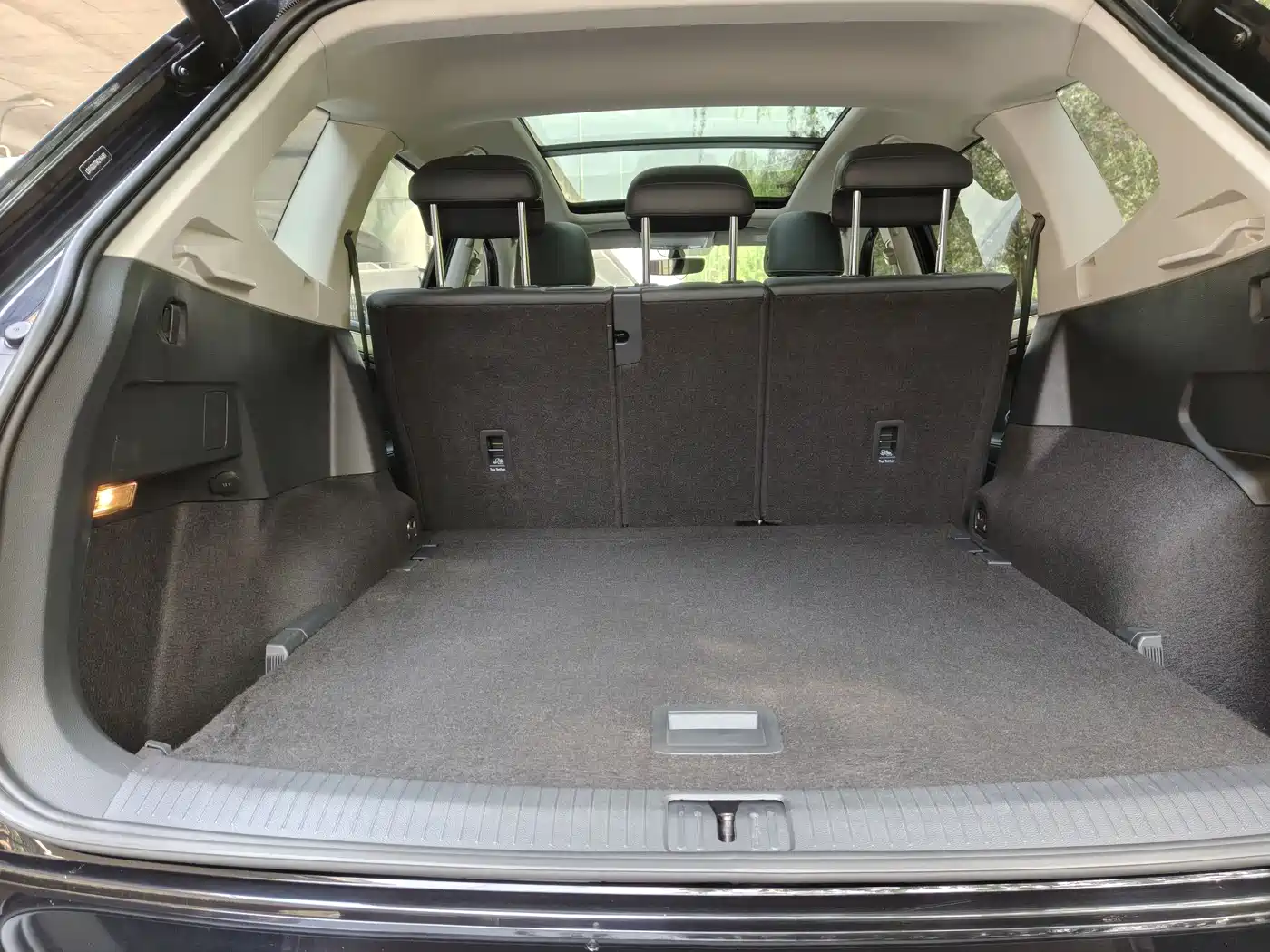Volkswagen Tiguan L 2020 330TSI Auto 2WD Smart Luxury China VI фото 11