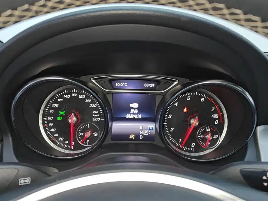 Mercedes-Benz CLA (Import) 2017 Facelift CLA 200 Dynamic фото 14