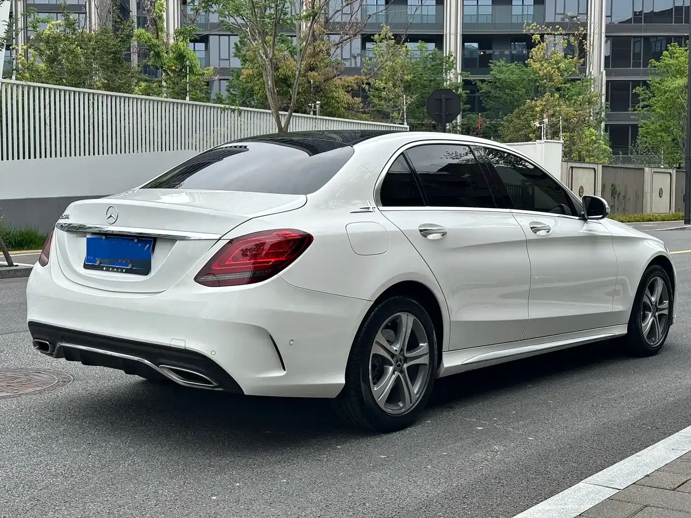 MERCEDES-BENZ CLASS C