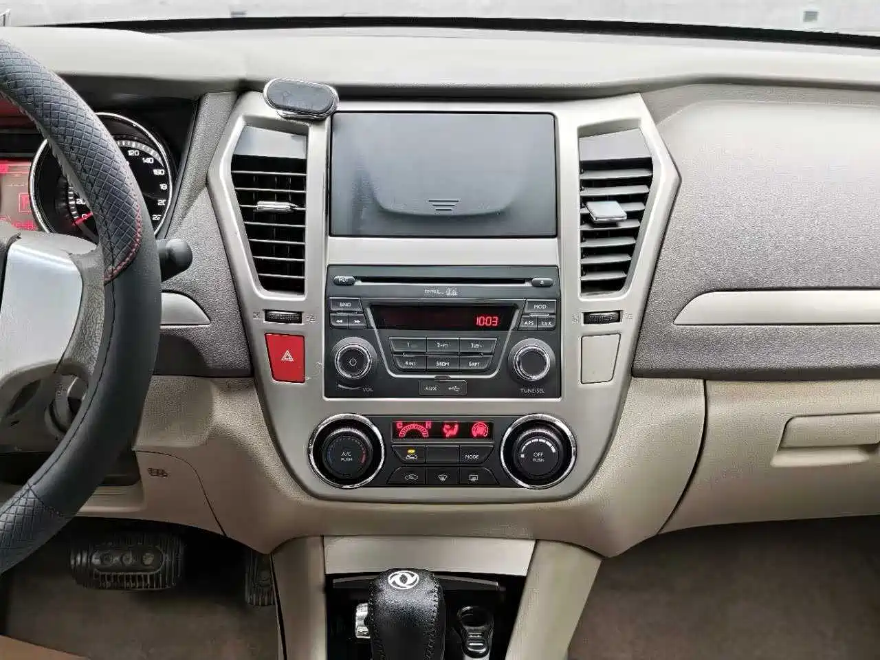 Dongfeng Aeolus Dongfeng Fengshen A60 2014 2014 1.6L Automatic Luxury