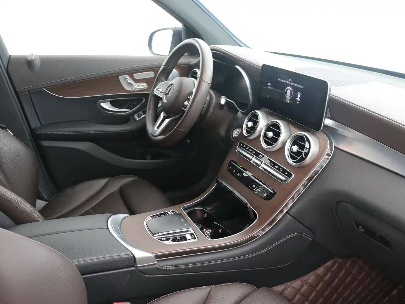 Mercedes-Benz GLC 2020 GLC 300 L 4MATIC Dynamic фото 7