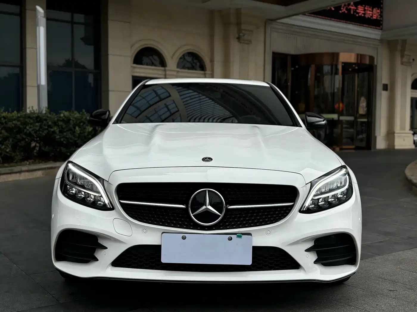 MERCEDES-BENZ CLASS C