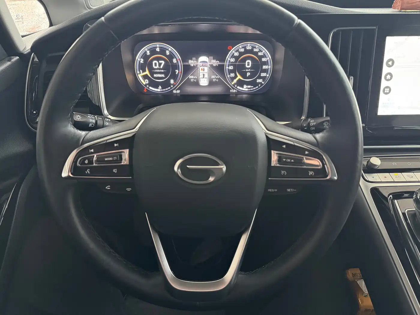 GAC Trumpchi Trumpchi M8 2023 Leading Series 390T Ultimate Edition фото 17