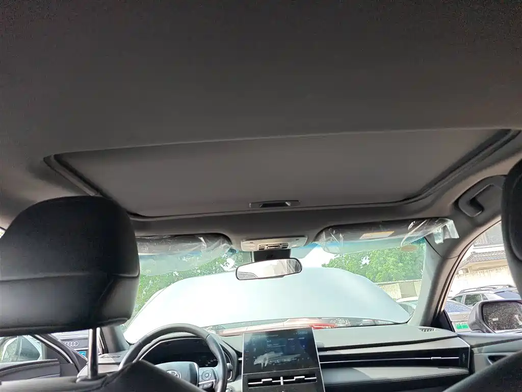 Toyota Avalon 2023 2.5L Luxury Edition фото 14