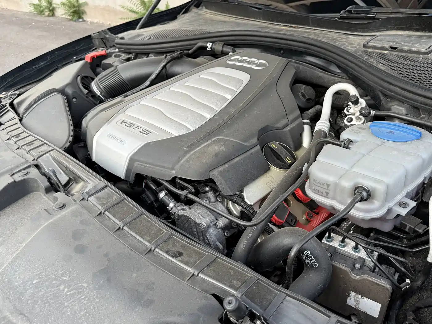 Фото 22 - Audi A6L