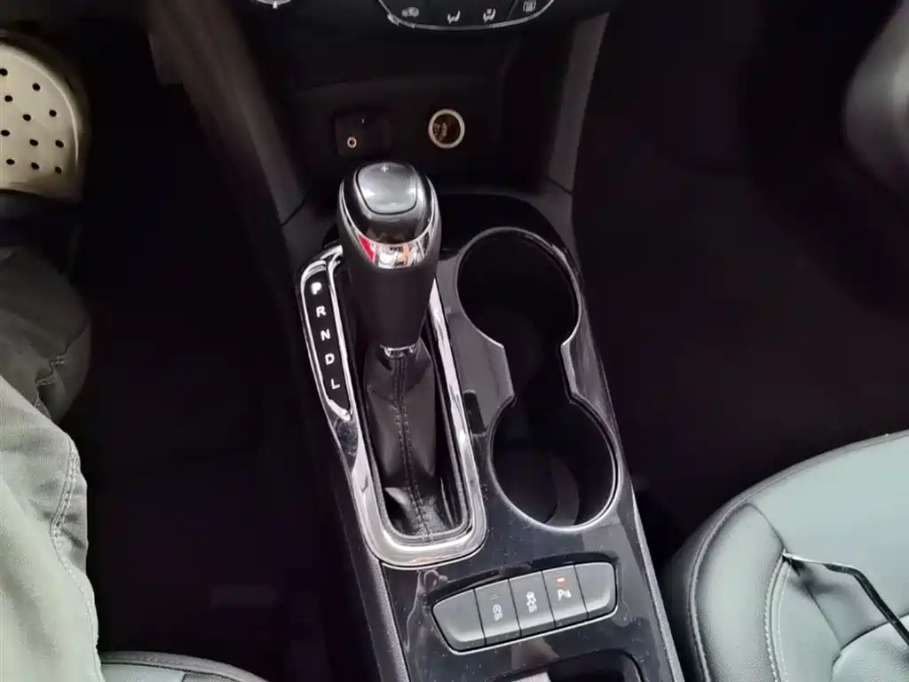 Chevrolet Cruze 2018 Facelift 320 Automatic Stylish Urban Edition фото 14
