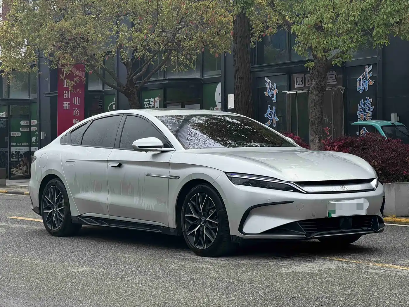 BYD Han 2022 EV Genesis Edition 610KM AWD Premium фото 3