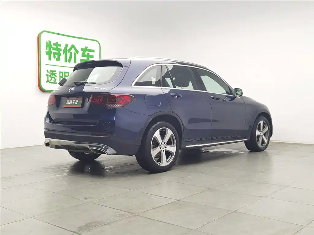Mercedes-Benz GLC 2016 GLC 300 4MATIC Dynamic фото 2