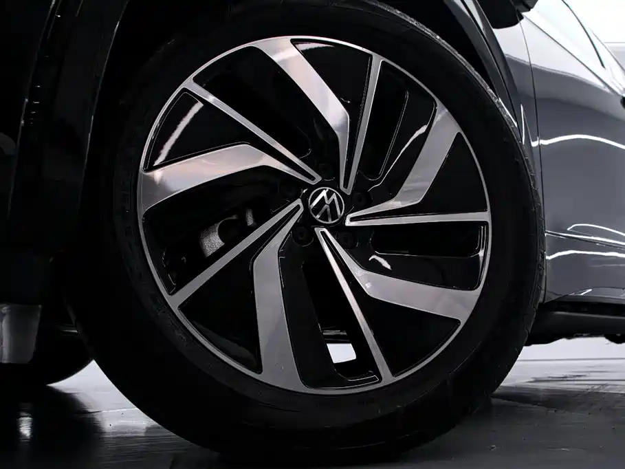 Volkswagen Viloran 2024 380TSI Prestige Edition фото 16