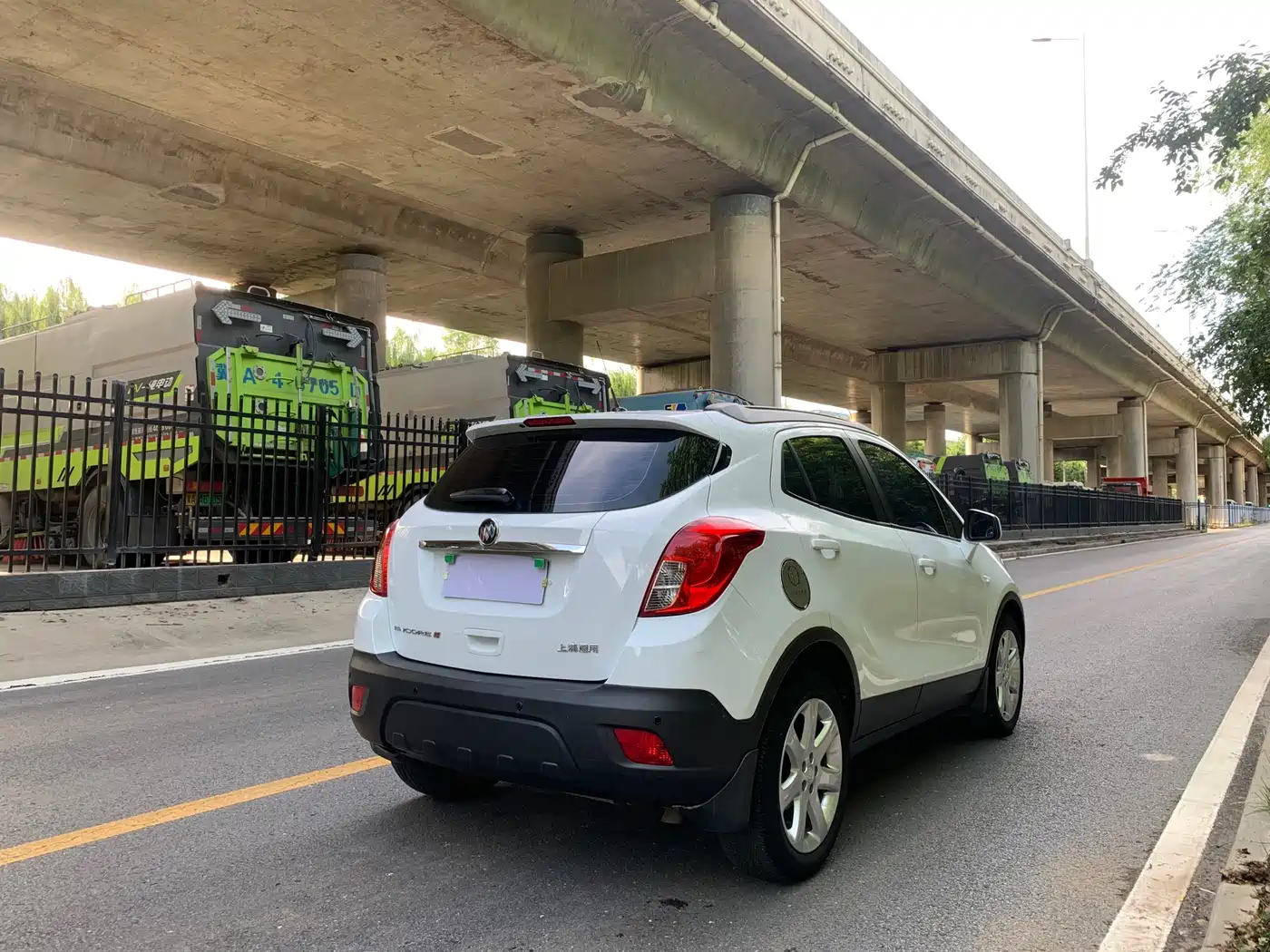 Buick Encore 2014 1.4T Automatic 2WD Urban Elite фото 5