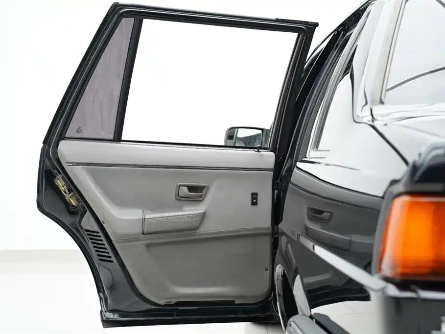 Volkswagen Santana Classic 2007 Model 1.8L Scenic Edition фото 14