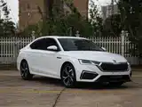 Photo 3 - Škoda Octavia