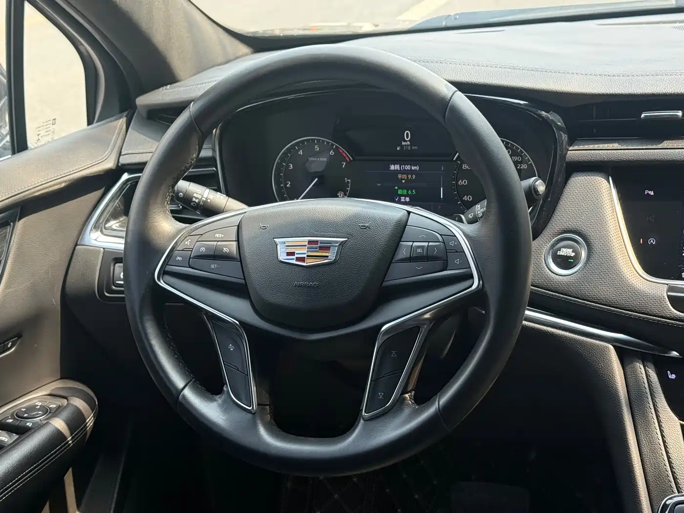 CADILLAC XT5