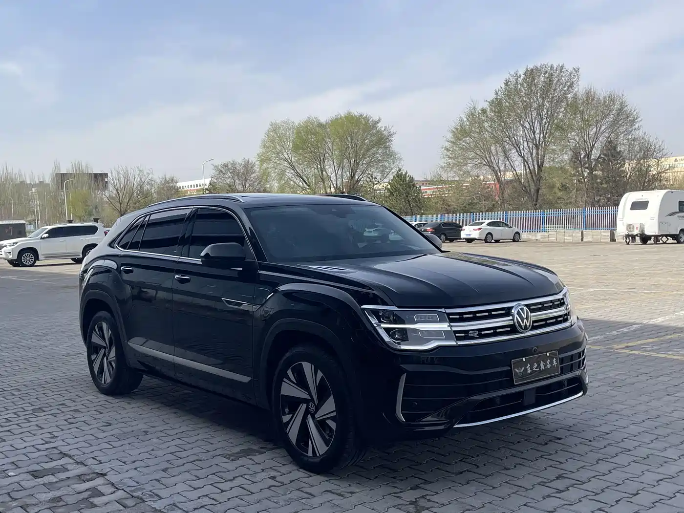 Volkswagen Teramont 2024 Teramont X 380TSI 4WD Premium Luxury Edition фото 5