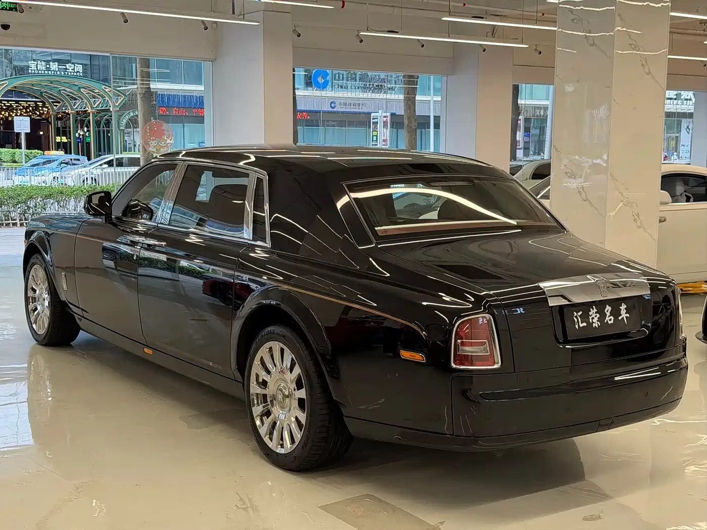 Rolls-Royce Phantom 2013 2006 6.7L Extended Wheelbase EWB