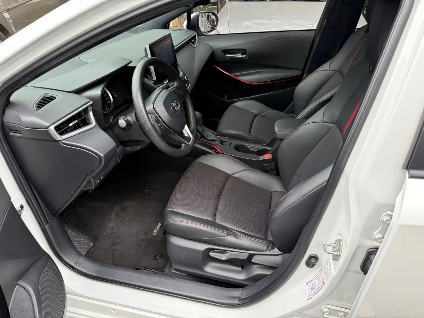 Toyota Levin 2021 Dual Engine 1.8H E-CVT Sport фото 5
