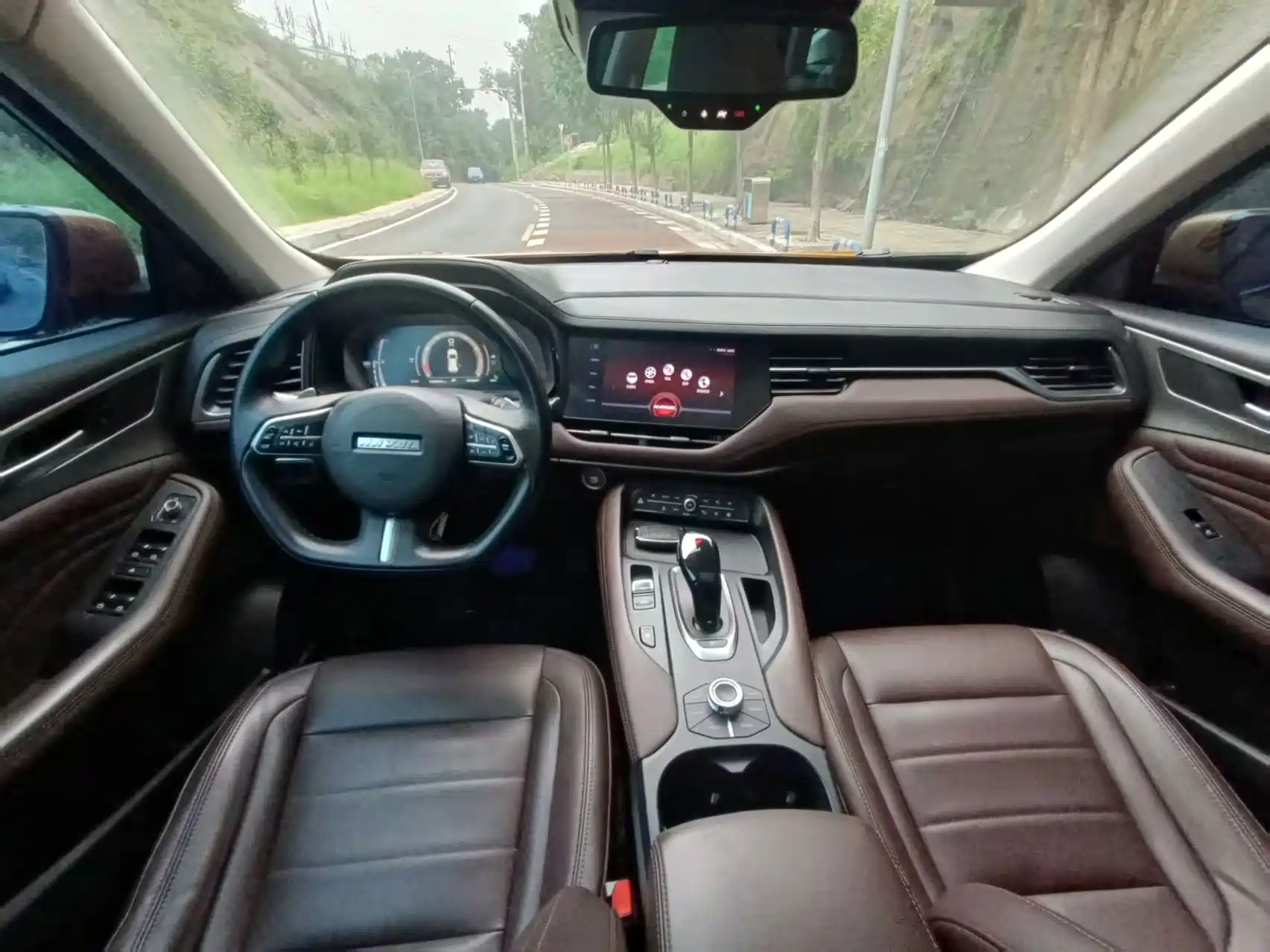 Фото 15 - Haval F7