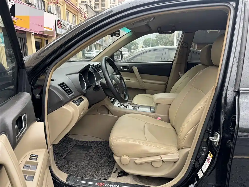 Toyota Highlander 2009 2.7L 2WD 5-seater Elite Edition фото 4