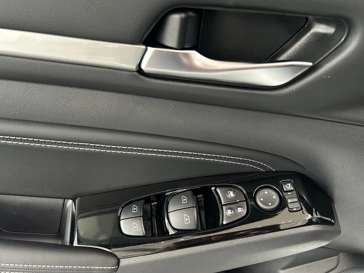 Nissan Teana 2024 2022 2.0L XL-TLS Comfort Edition