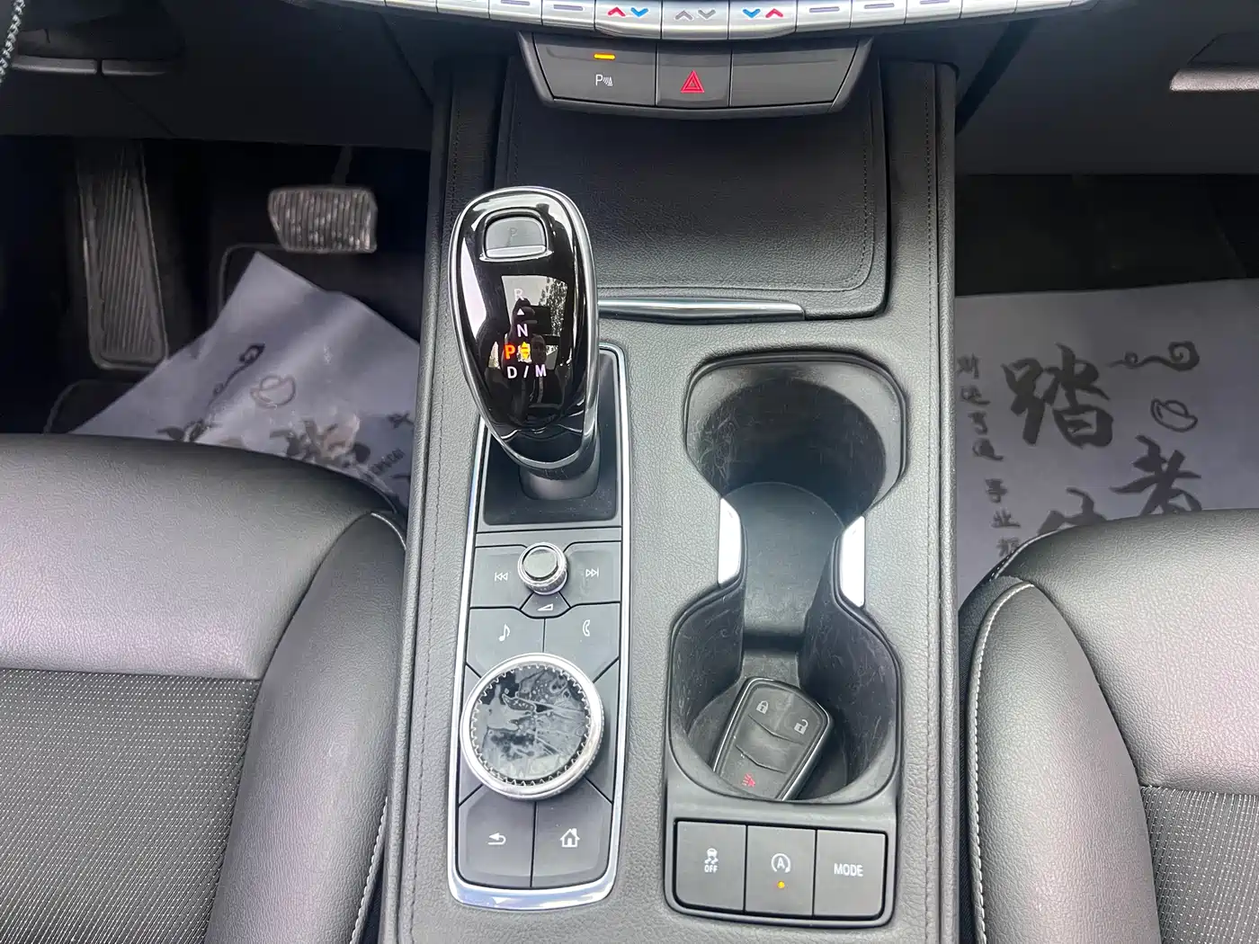 Cadillac XT4 2020 Facelift 28T 2WD Tech фото 17