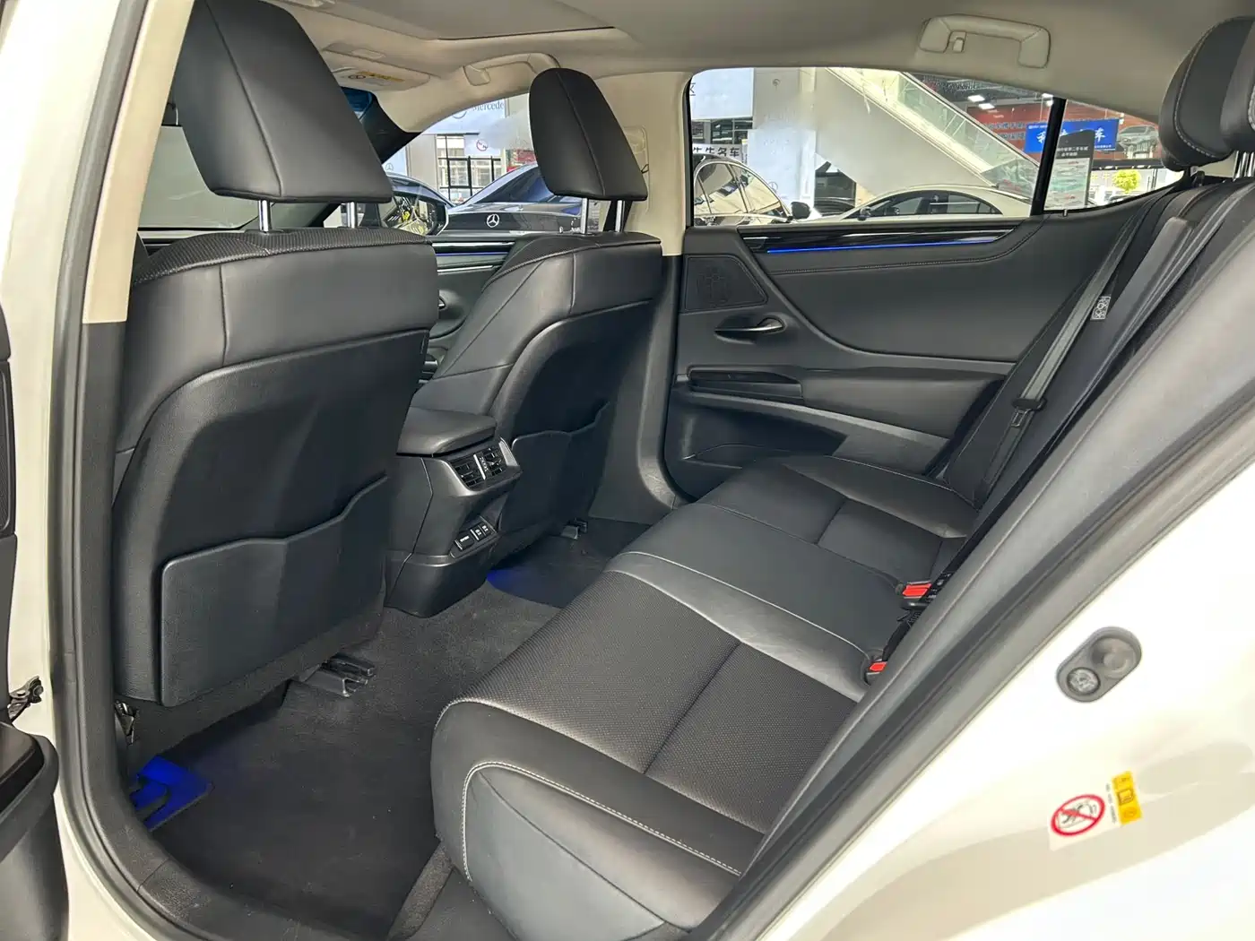 Lexus ES 2018 200 Excellence Edition China V фото 9