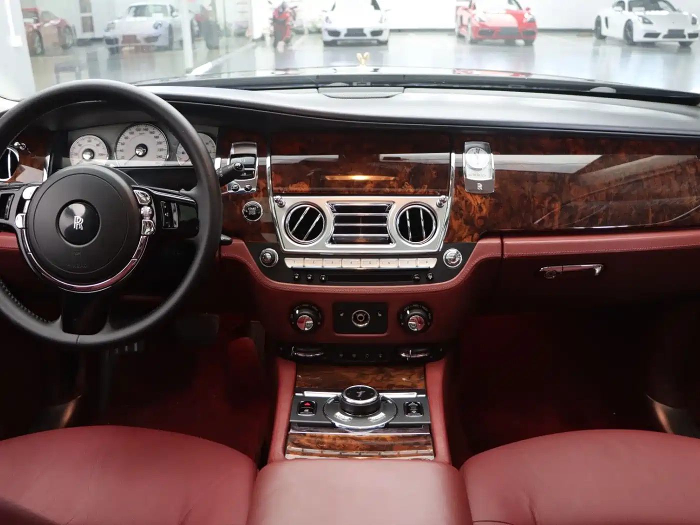 Photo 13 - Rolls-Royce Ghost
