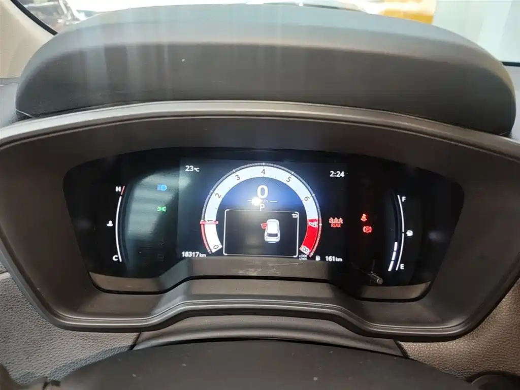 Toyota Frontlander 2023 2.0L CVT Elite Edition фото 12